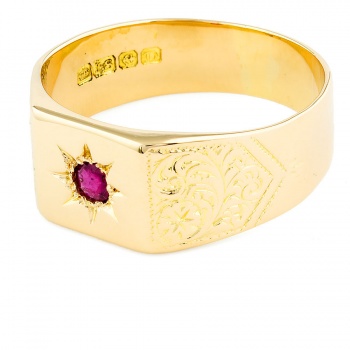 18ct gold Ruby Signet Ring size U